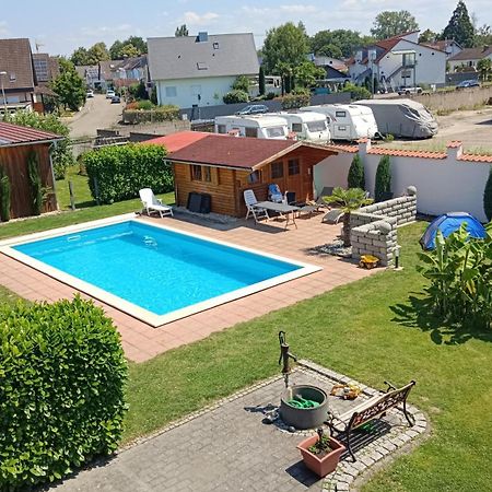 Ferienwohnungen Zur Elz - Traumhafte 160 Qm Wohnung Mit Pool Und Garten Naehe Des Europaparks Каппель-Ґрафенгаузен Екстер'єр фото